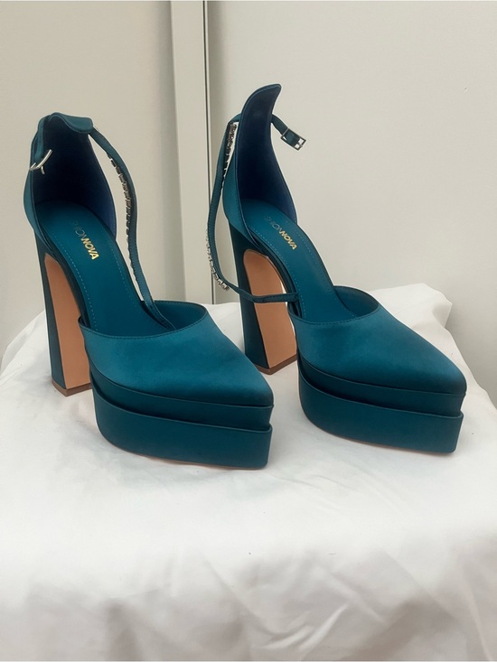 Fashion Nova Shoes - Fashion Nova Teal Satin Platform Block Heel Pumps with Ankle Strap